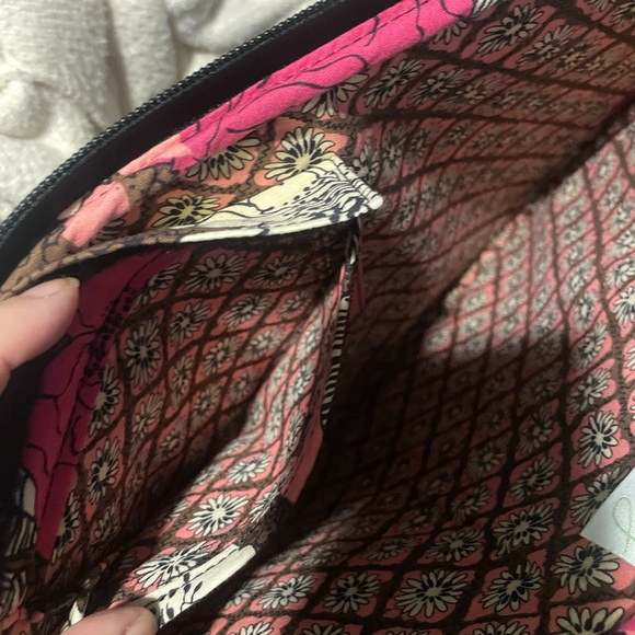 Vera Bradley Floral Laptop Case - Picture 4 of 7